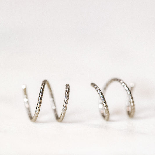 Double Hoop Earrings One Hole Spiral Earrings Black Diamond Cut Open Hoop Earrings Spiral Loop Earrings Threader Hoops Double Hoop Earrings