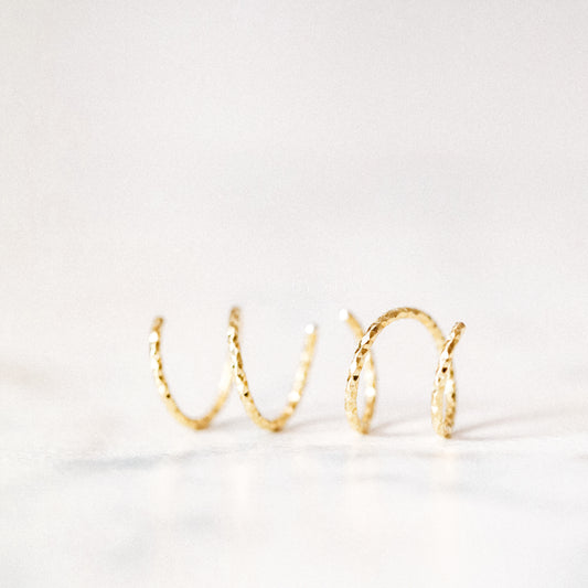 Double Hoop Earrings Spiral Loop Earrings Threader Hoops Minimalist Earrings Spiral Open Hoop Earrings 18k Gold plated Diamond Cut Earrings