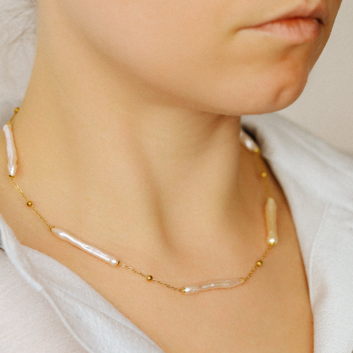 Stainless Steel Freshwater Pearl Station Necklace
