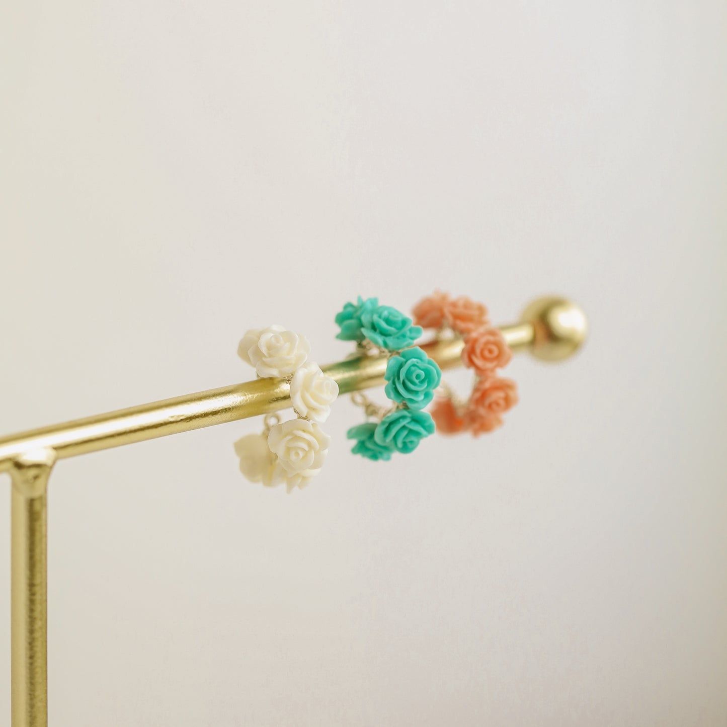 White Resin Rose Flower Ear Cuff in Sterling Silver, Gold or Rose Gold Filled, Simple Piercing Free Earrings, Turquoise Cuff, Pink Ear Cuff
