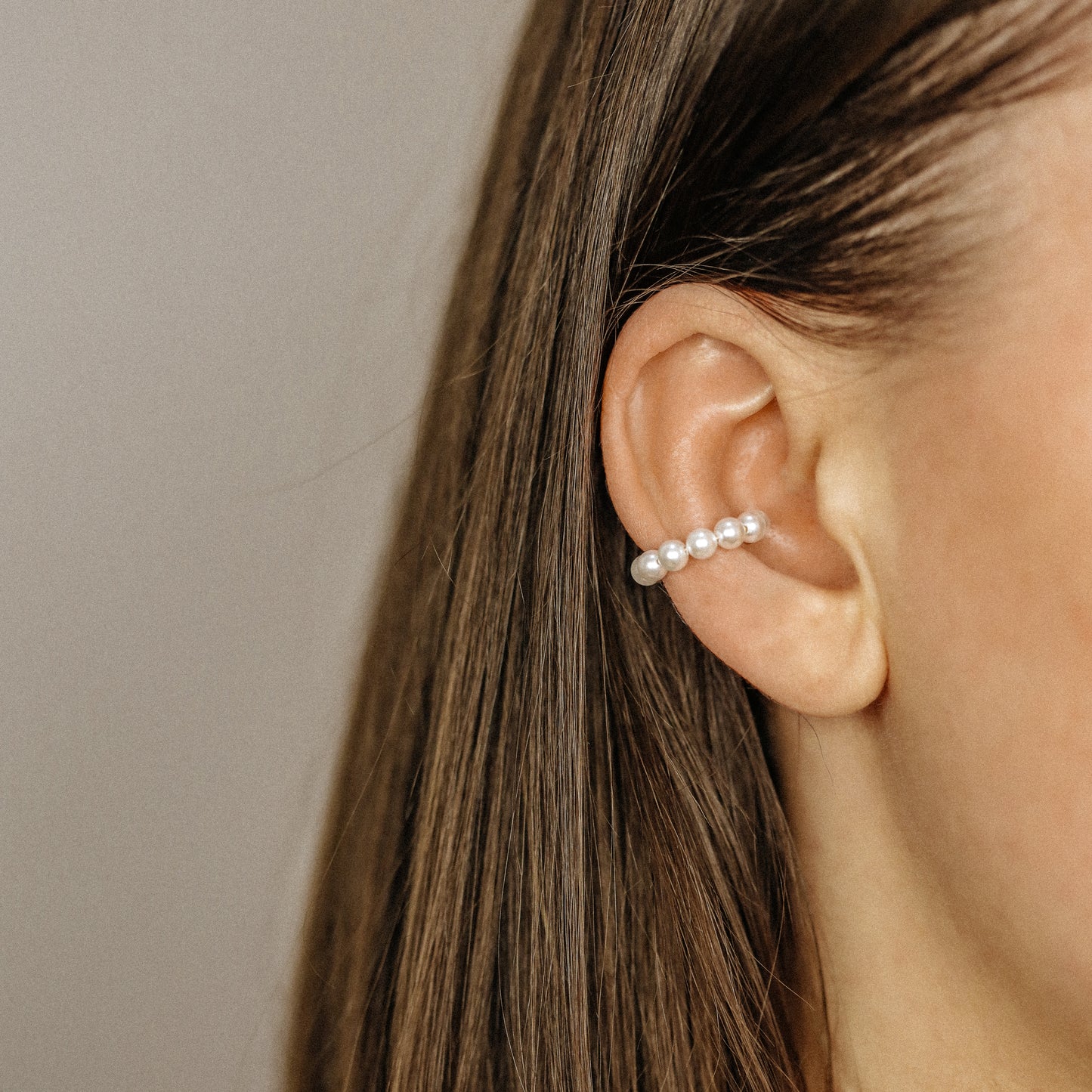 Pearl Ear Cuff, Gold Filled Pearl Jewelry, Faux Piercing, Trendy Jewelry, Ear Cuffs, Cute Jewelry, Gift Ideas for Friends, Bride Jewelry