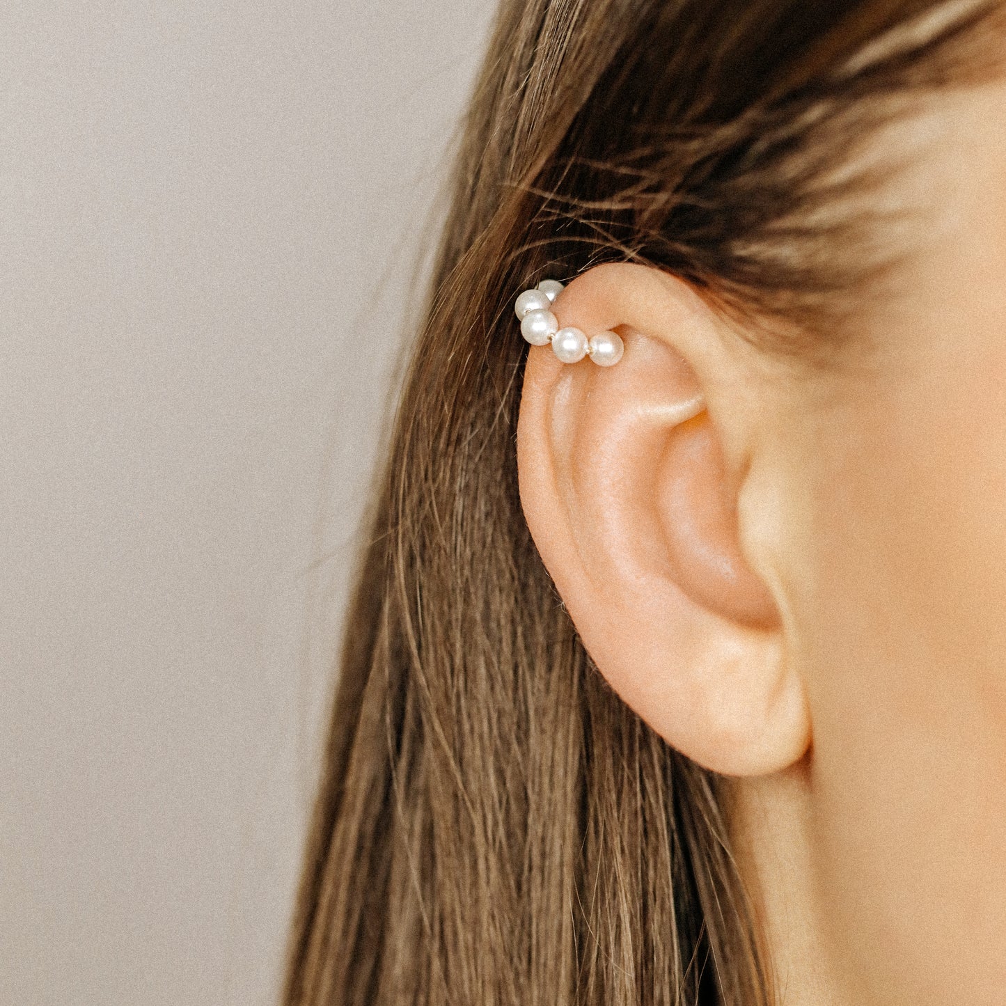Pearl Ear Cuff, Gold Filled Pearl Jewelry, Faux Piercing, Trendy Jewelry, Ear Cuffs, Cute Jewelry, Gift Ideas for Friends, Bride Jewelry
