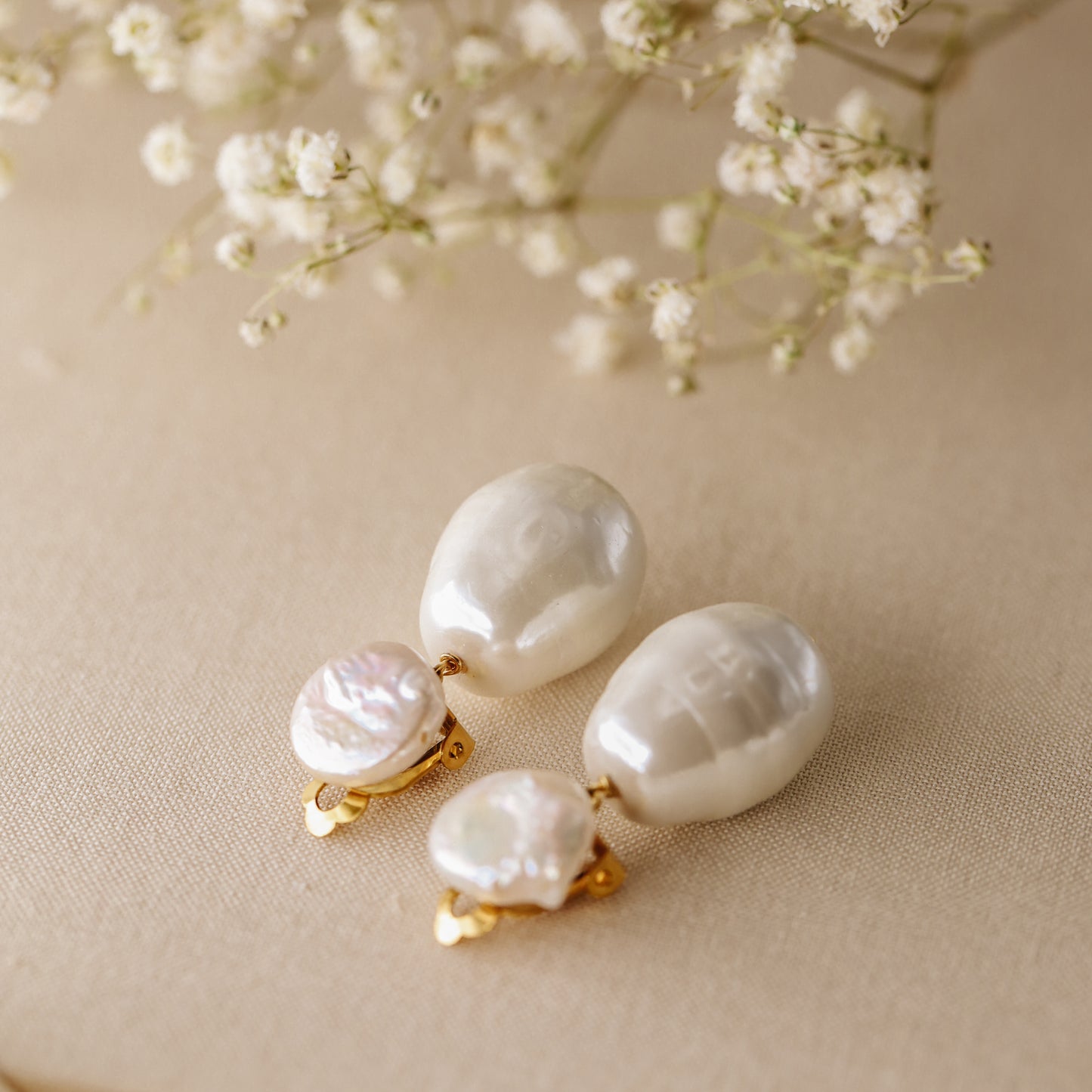 Clip On Earrings Pearl Drop Bridal Earrings Pearl Wedding Earrings Gold Bridal Jewelry Dangle Pearl Earrings Mother's Day Gift