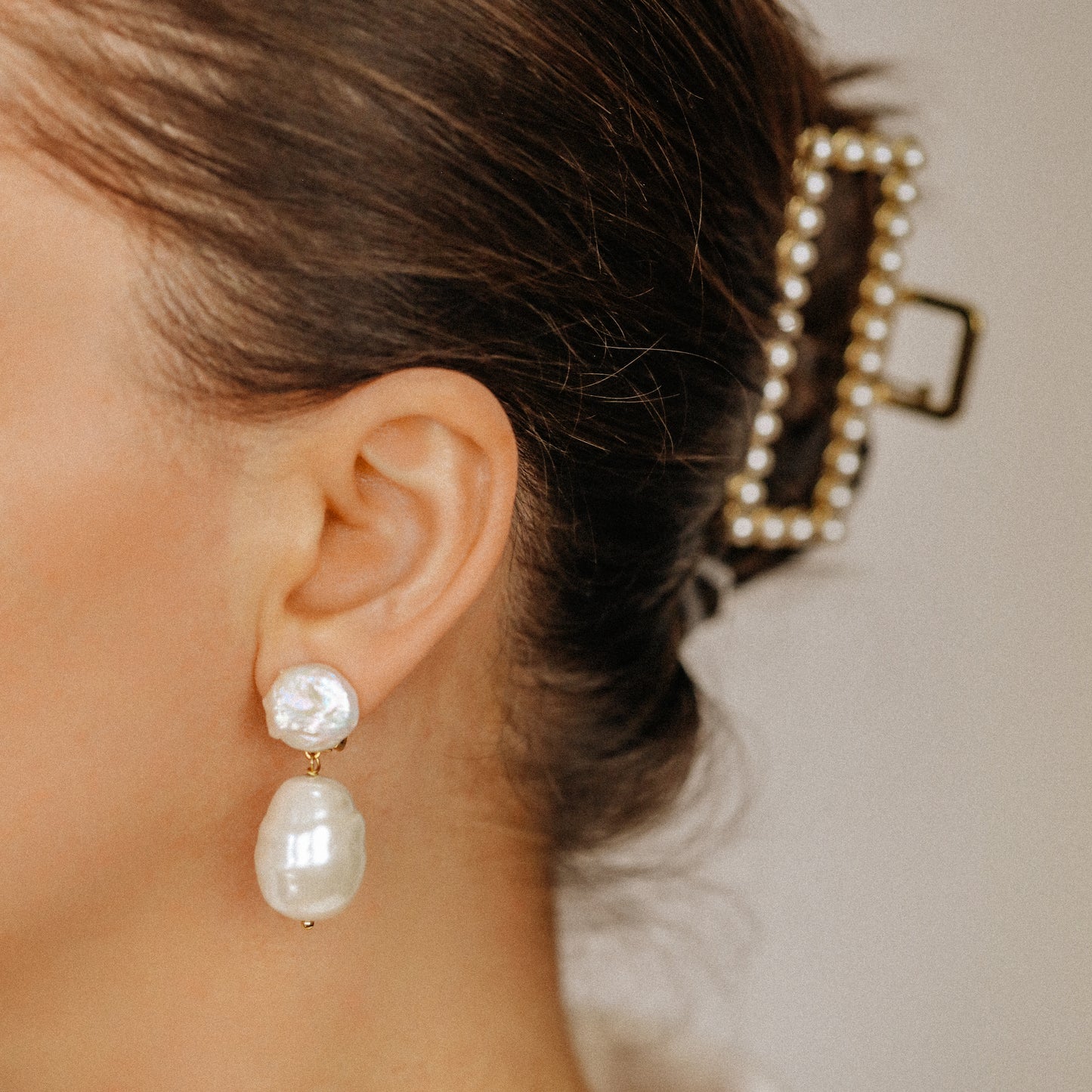 Clip On Earrings Pearl Drop Bridal Earrings Pearl Wedding Earrings Gold Bridal Jewelry Dangle Pearl Earrings Mother's Day Gift