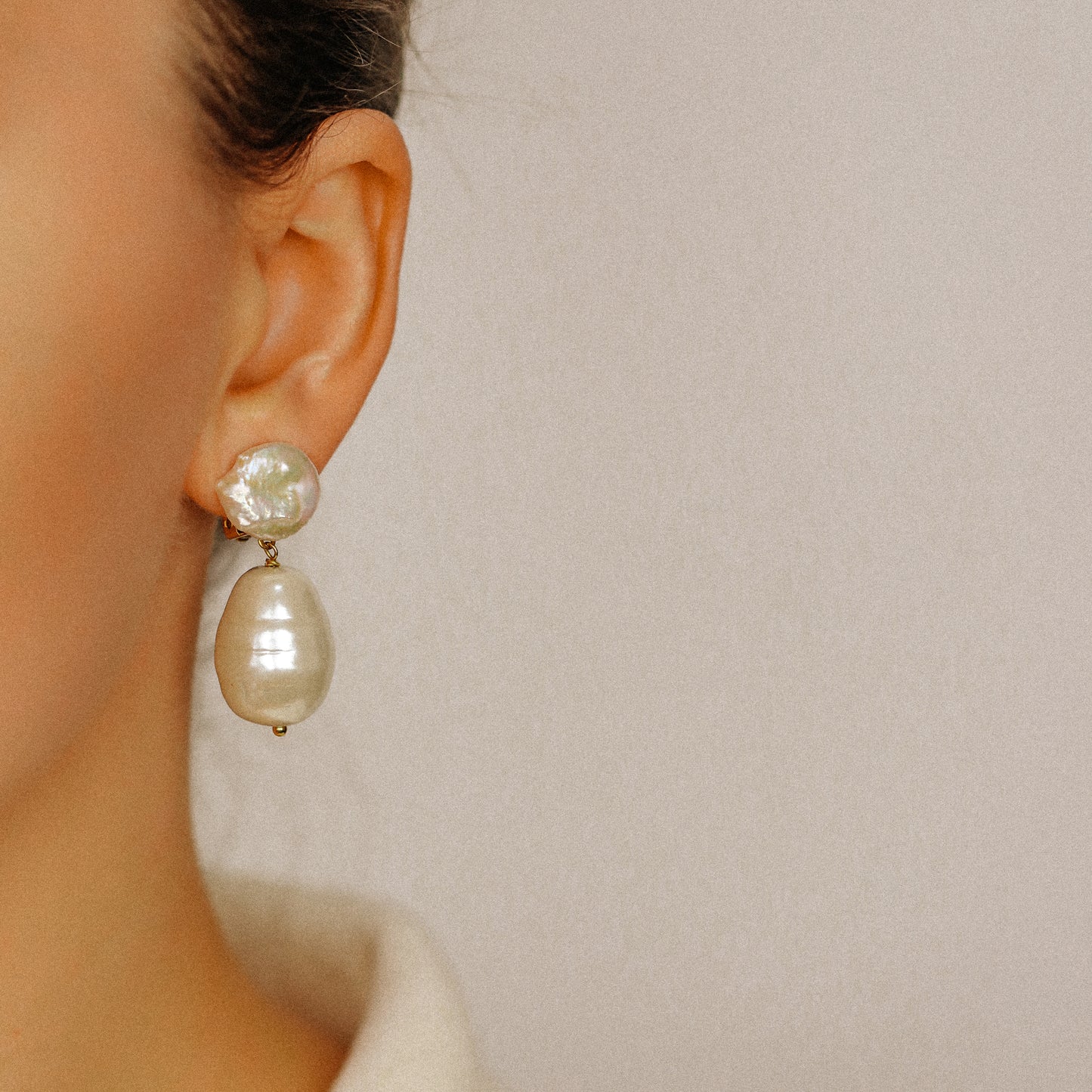 Clip On Earrings Pearl Drop Bridal Earrings Pearl Wedding Earrings Gold Bridal Jewelry Dangle Pearl Earrings Mother's Day Gift