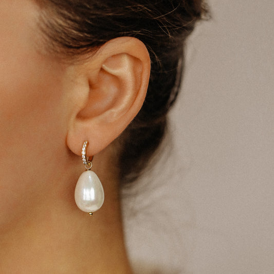 Pearl Tear Drop Hoops , Dangling Pearl Earrings, Gold Huggie Earrings, Bridal Jewelry, Dainty Gift for Mom