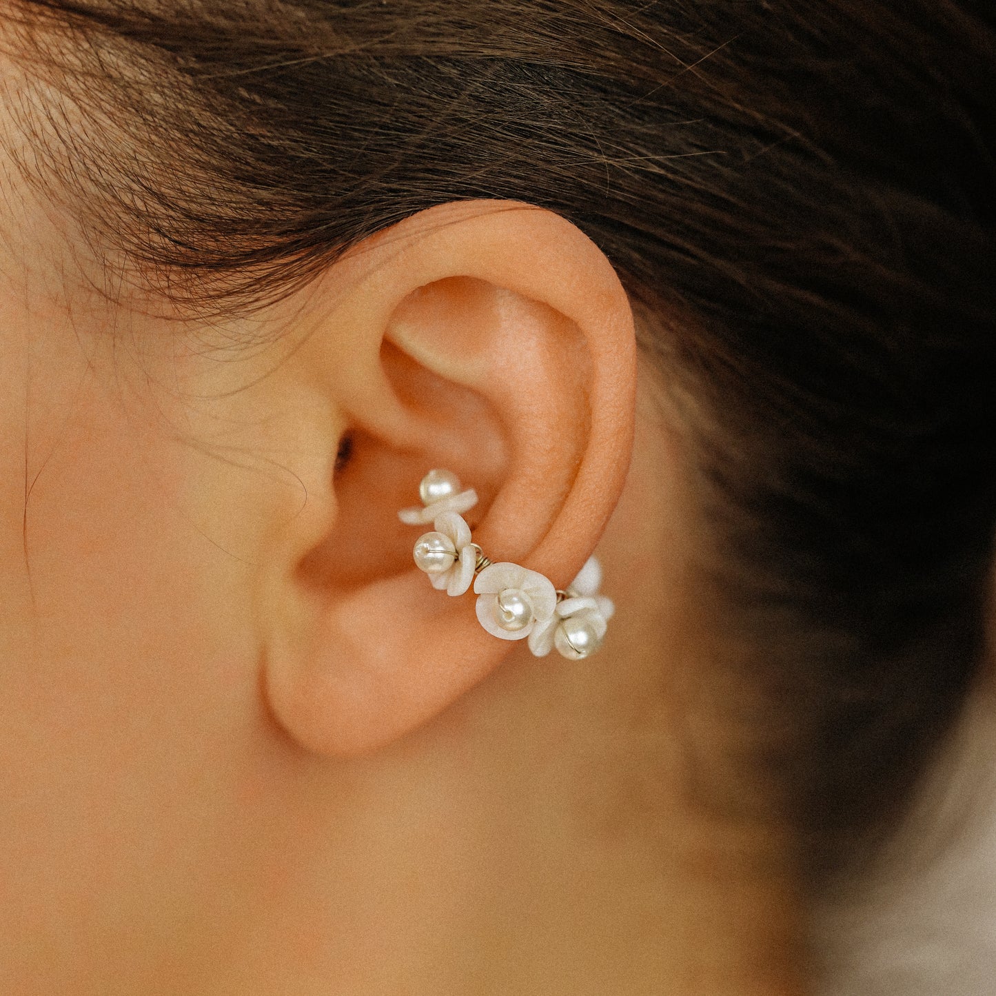Floral Ear Cuffs, Floral Earrings, Dainty Earrings, Wedding Earrings, Minimalist Earrings, Mother of Pearl Earrings