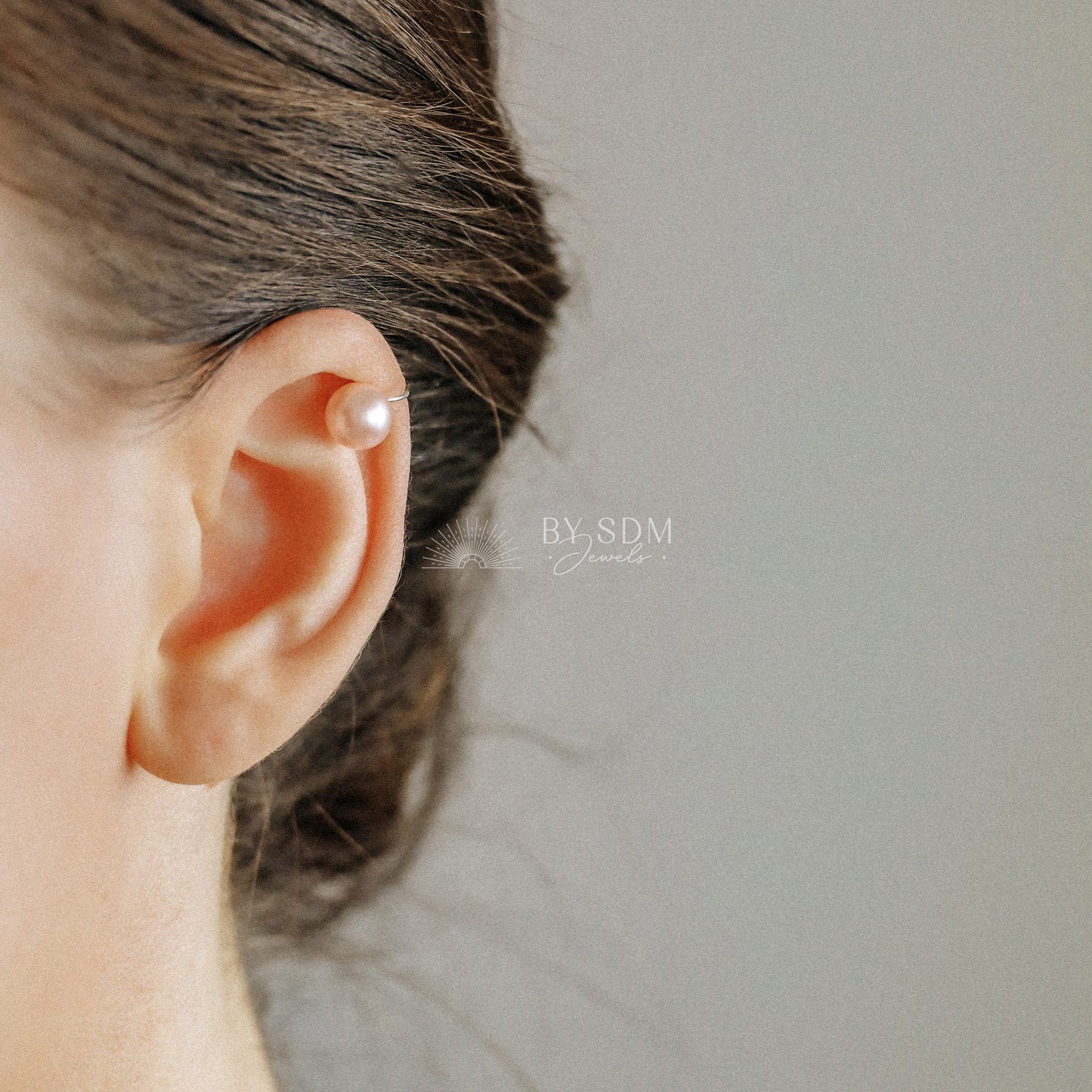 Pearl Ear Cuff • Pearl Ear Huggies • Dainty Ear Cuffs • Mini Pearls Ear Cuff • Minimalist Ear Cuff Earring • Ear Cuff Earrings • BYSDMJEWELS