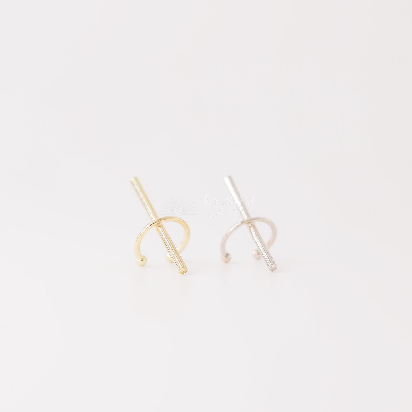 Gold Ear Cuff • Cartilage Ear Bar • No Pierce Ear Cuff • Ear Climber Bar • Cartilage Ear Cuff • Silver Ear Bar • Conch Minimalist Ear Cuff
