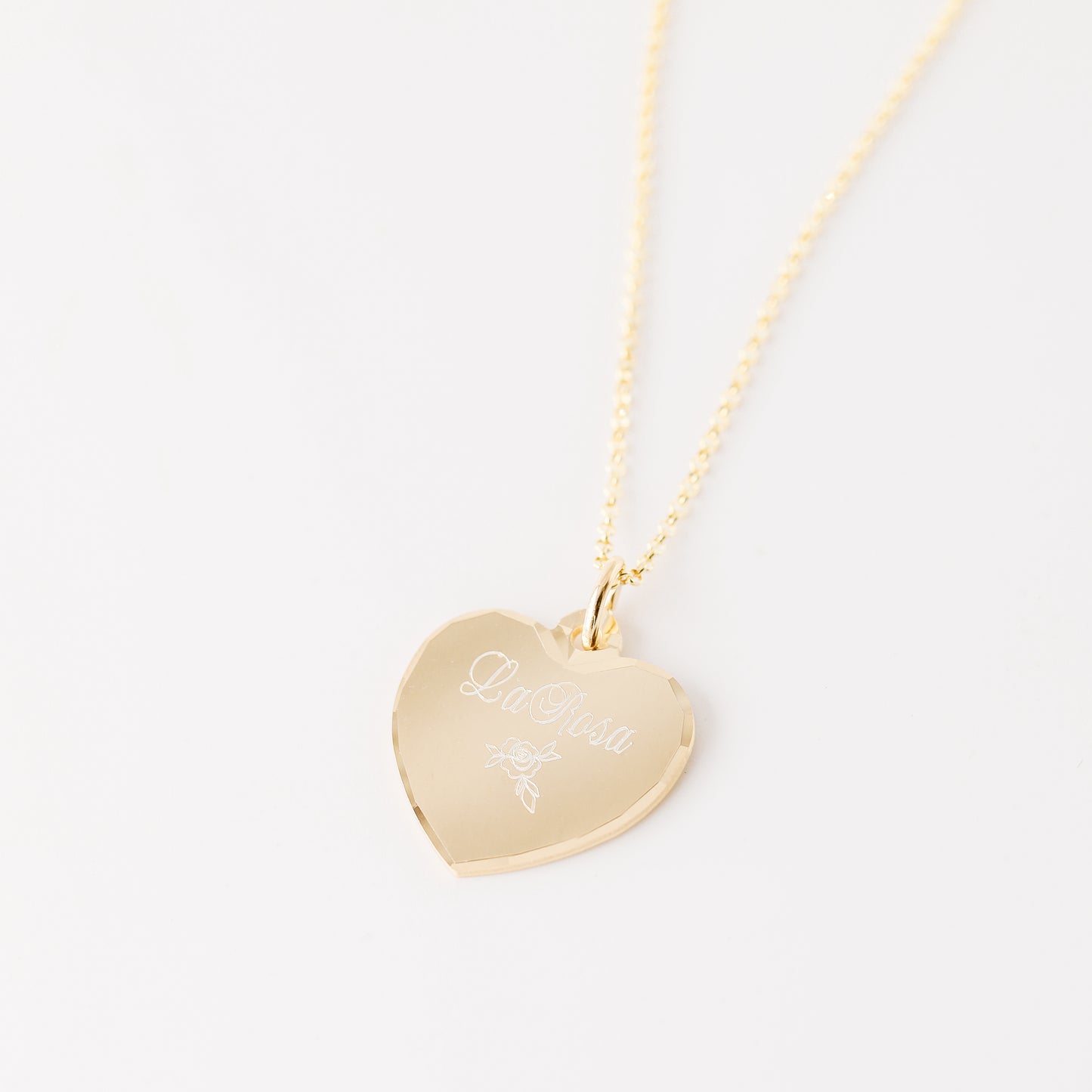 Custom Heart Name Necklace – Engraved Pendant in Sterling Silver, Gold or Rose Gold – Meaningful Gift for Mom, Wife, or Loved One