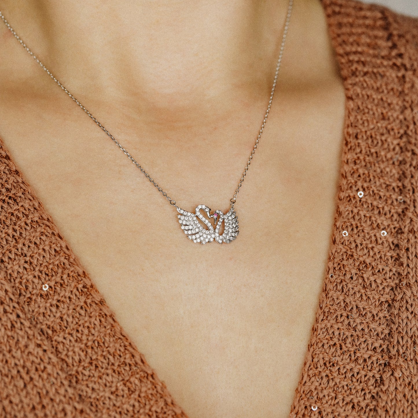 Two Swans Necklace