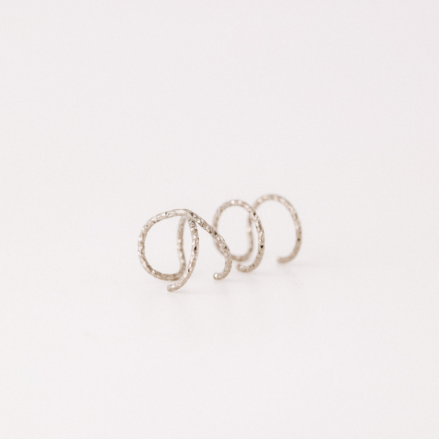 Criss Cross • Ear Cuff • Double Wire Ear Cuff • Helix Ear Cuff • Ear Cuffs • Helix earring • Minimalist Ear Cuff • BYSDMJEWELS