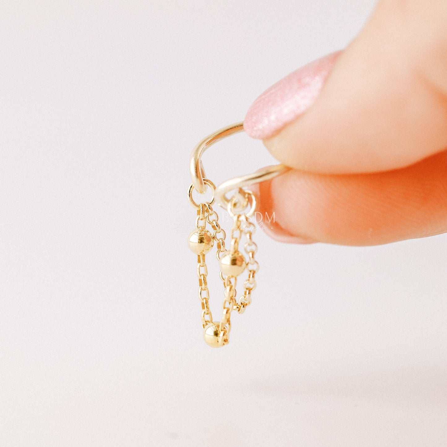 Minimalist Ear Cuff • Gold Ear Cuff • No Piercing One Band And Double Chain Ear Cuff • Ear Cuff No Pierced • BYSDMJEWELS