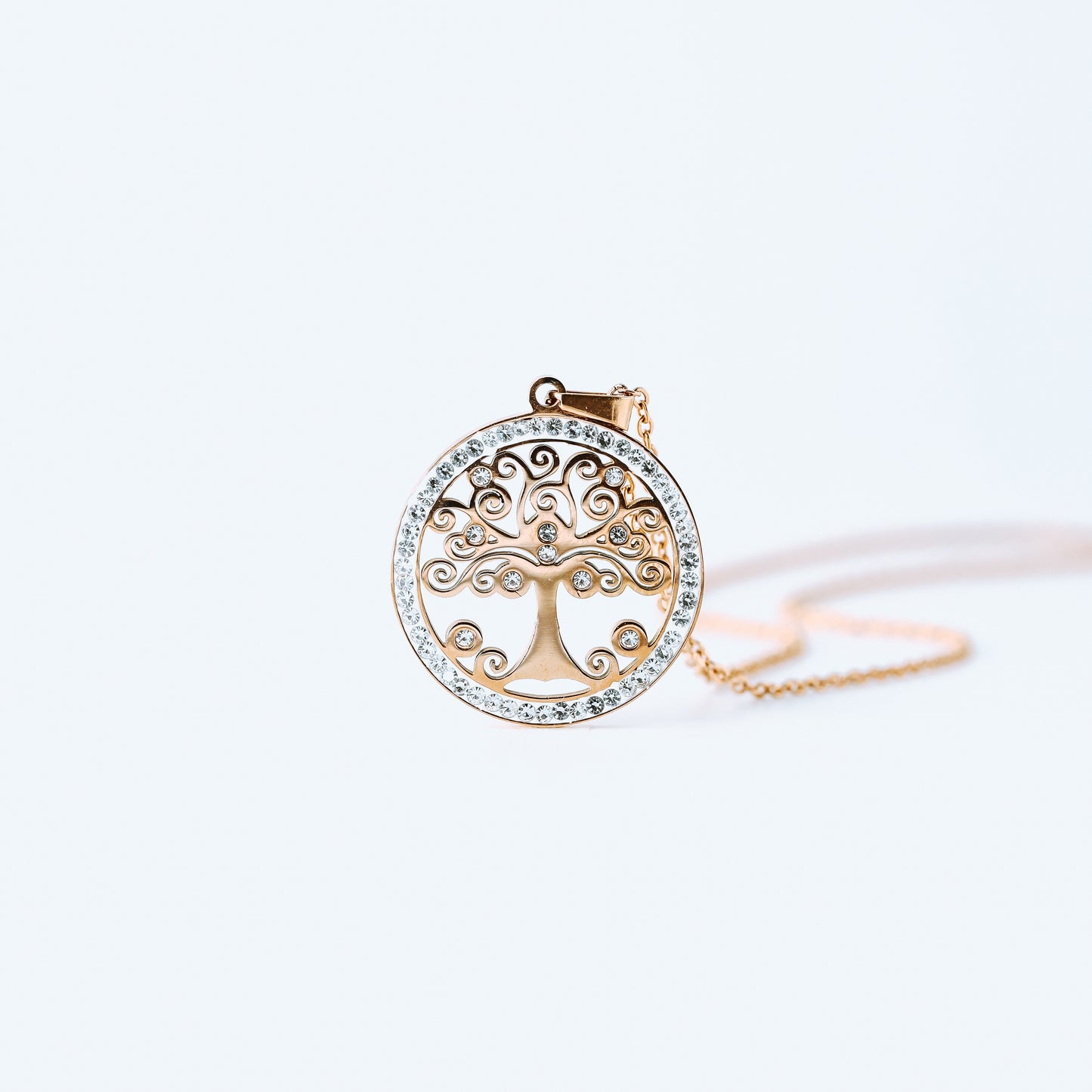 Dainty Tree of Life Necklace • Stainless Steel Family Tree Pendant • Family Tree Jewelry for Her, Arbre de Vie • Gift For Mom and Grandma