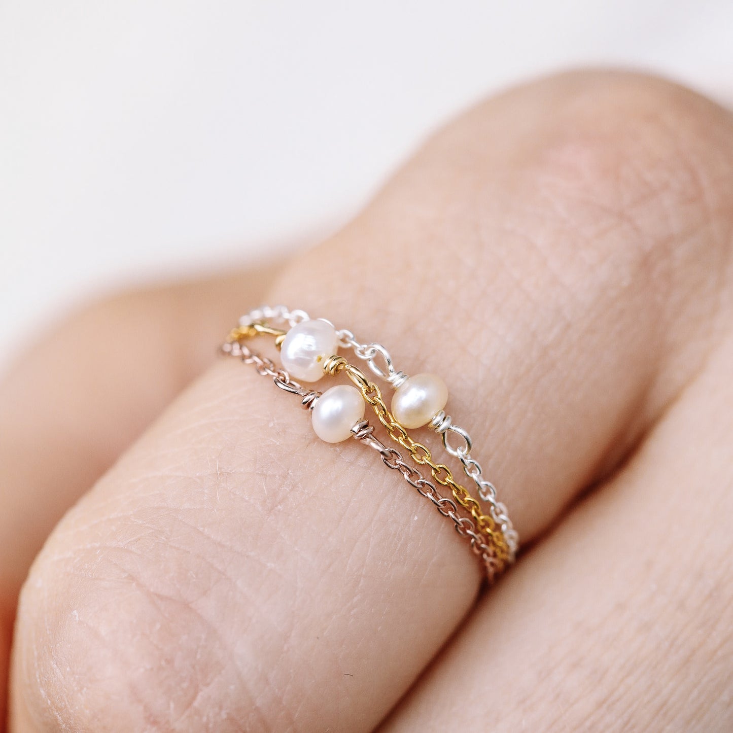 Tiny Pearl Chain Ring Simple Delicate Ring Dainty 18k gold plated Ring Thin Stack Chain Ring Minimalist Chain Ring Freshwater Pearl Ring