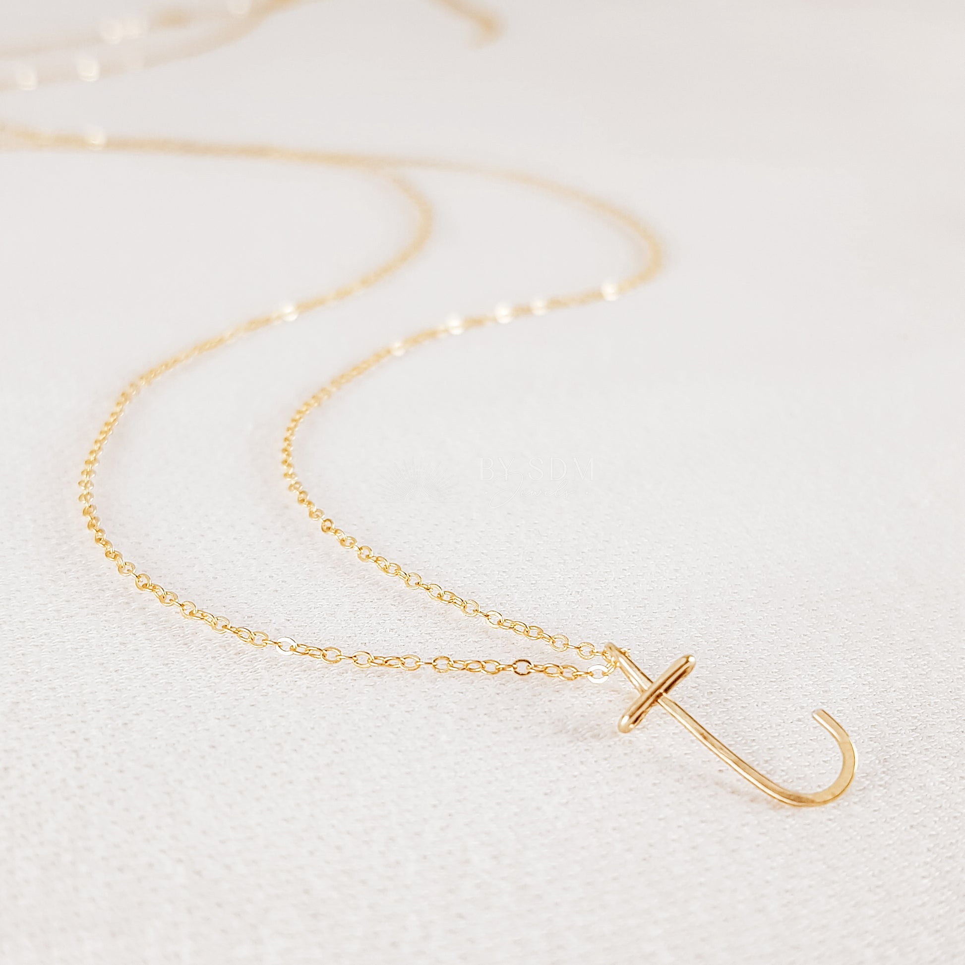 W Initial Necklace • Personalized Name Necklace • Letter Necklace • Gold Necklace • Wife Gifts • Gifts For Mom • Moms Gift • Birthday Gift