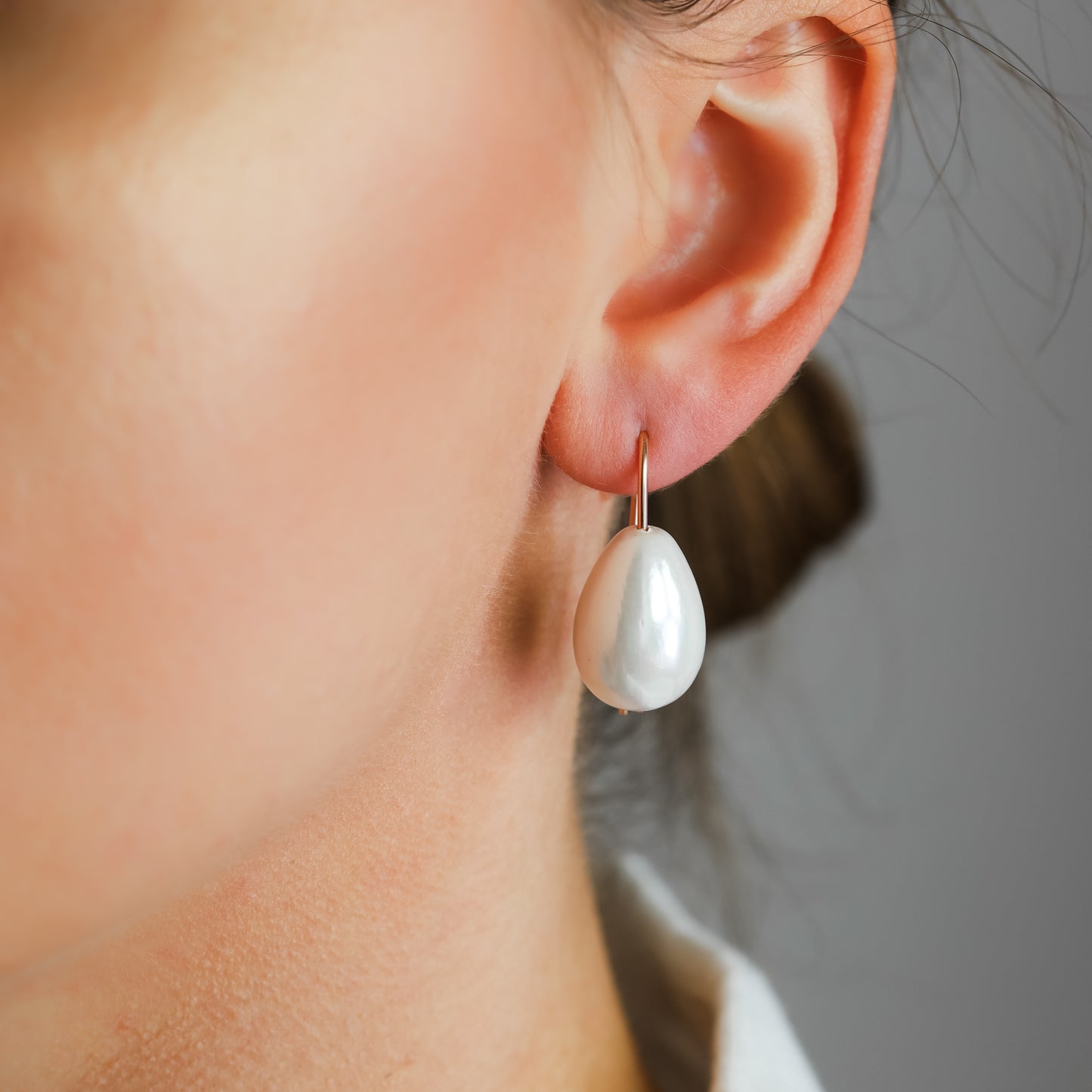 Ceramic Pearl Earrings • Drop Pearl Earrings • Gold Filled • Fashion Everyday Jewellery • Teardrop Dangle Earrings • BYSDMJEWELS