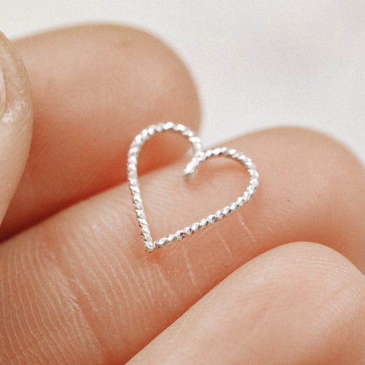 Helix Earring, Heart Cartilage Earring, Sterling Silver Helix Earring, Silver Open Heart Helix Hoop Earring, Diamond Cut Helix Heart Earring