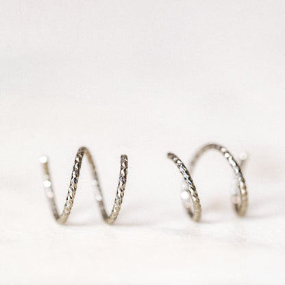 Double Hoop Earrings One Hole Spiral Earrings Black Diamond Cut Open Hoop Earrings Spiral Loop Earrings Threader Hoops Double Hoop Earrings