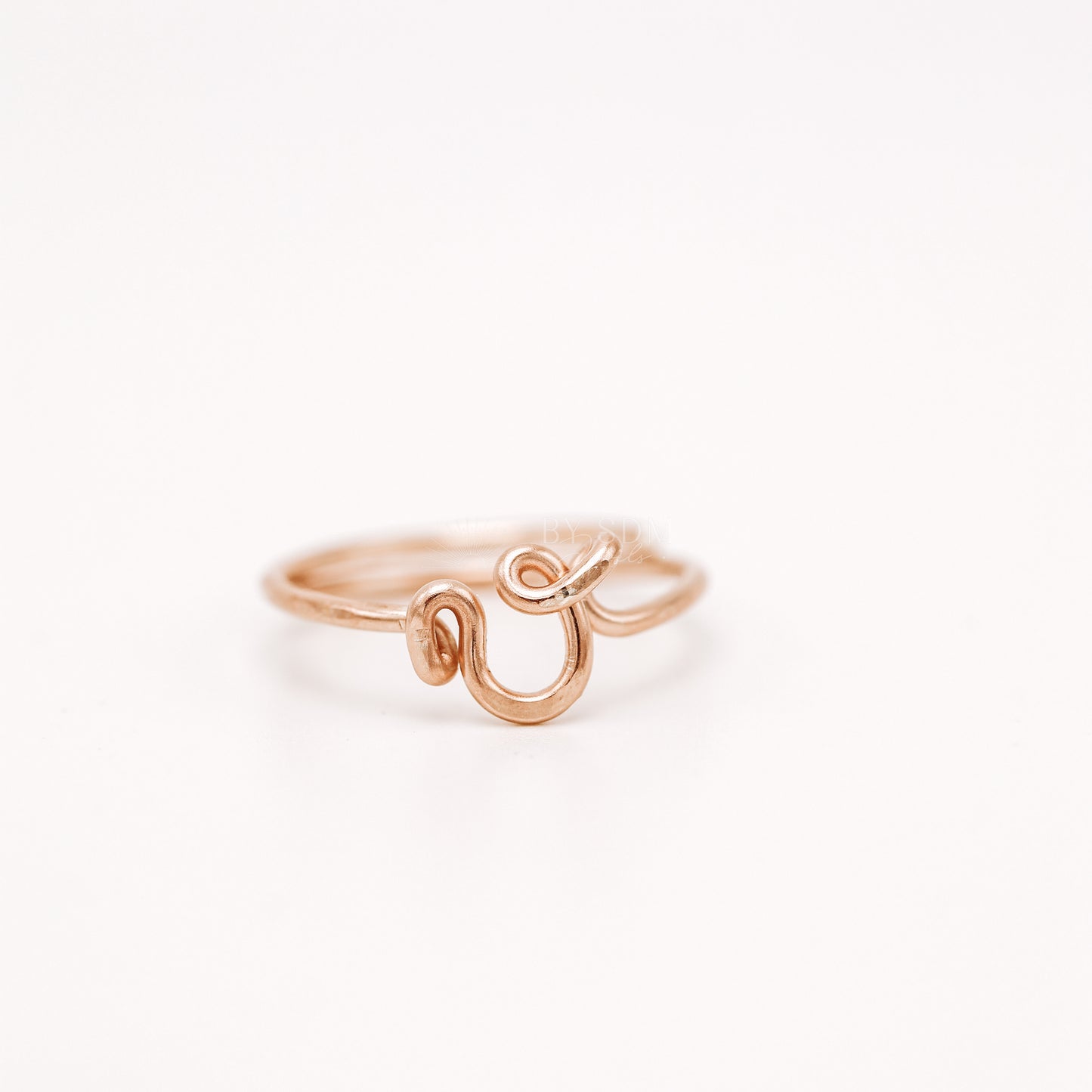 Personalized Initial V Ring • Minimalist Letter Ring • Custom Name Ring • Gift For Her • BYSDMJEWELS