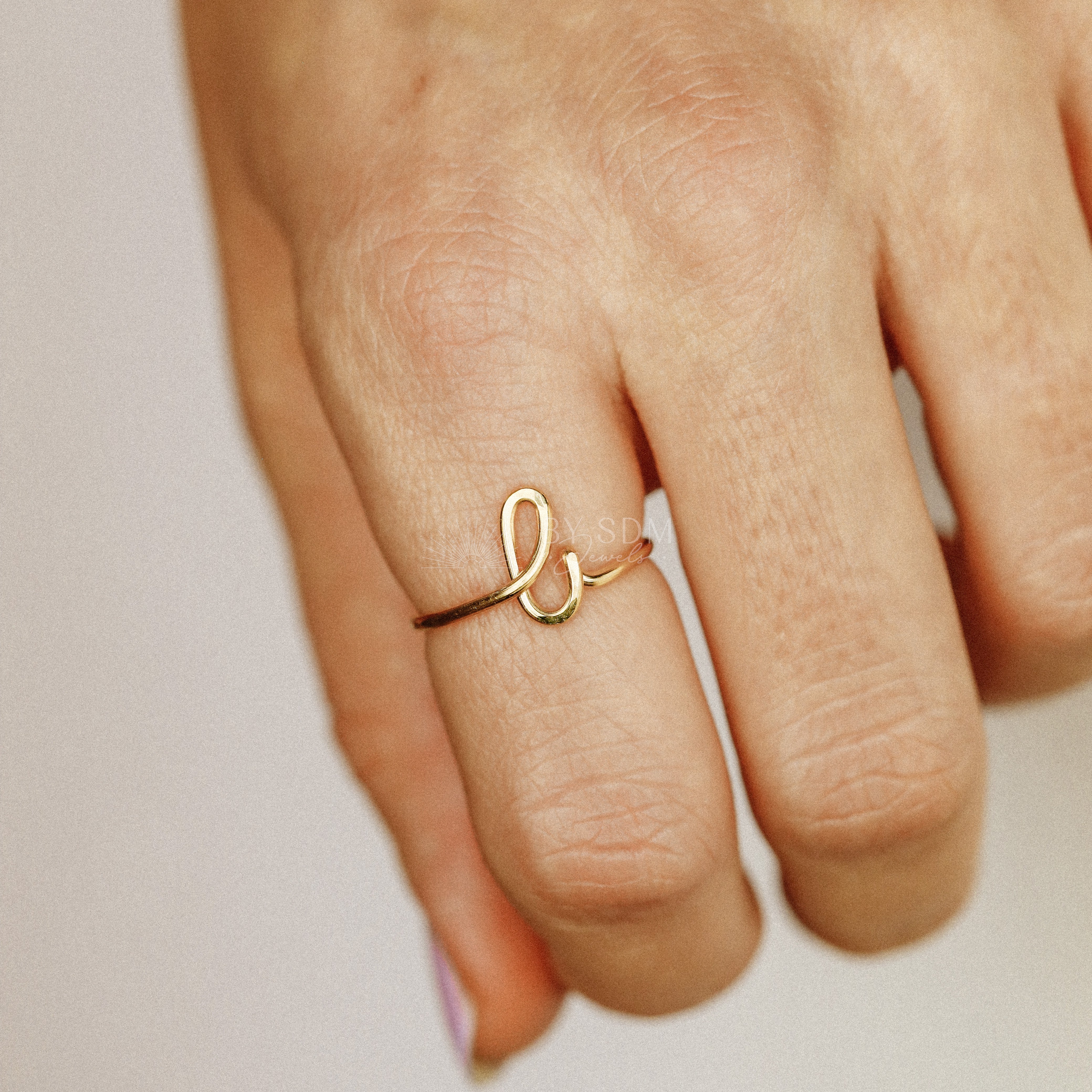 L sale initial ring