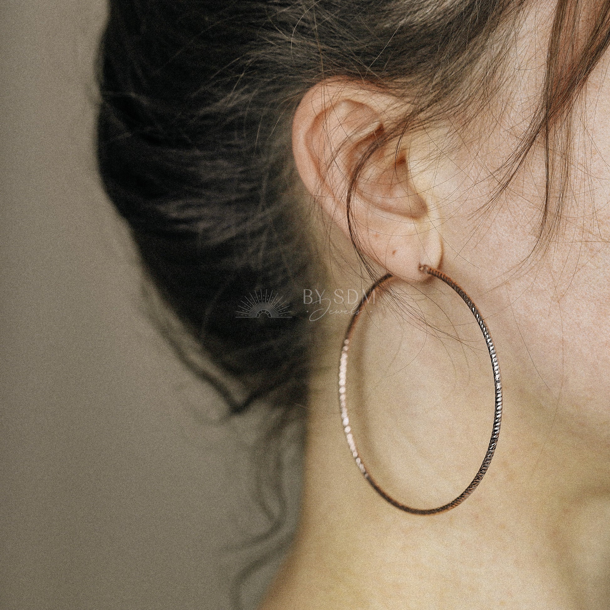 Thin Gold Hoop Earrings Large Hoop Earrings Diamond Cut Dainty Hoop Earrings Textured Hoops Minimalist Hoop Earrings Minimal Hoop Earrings