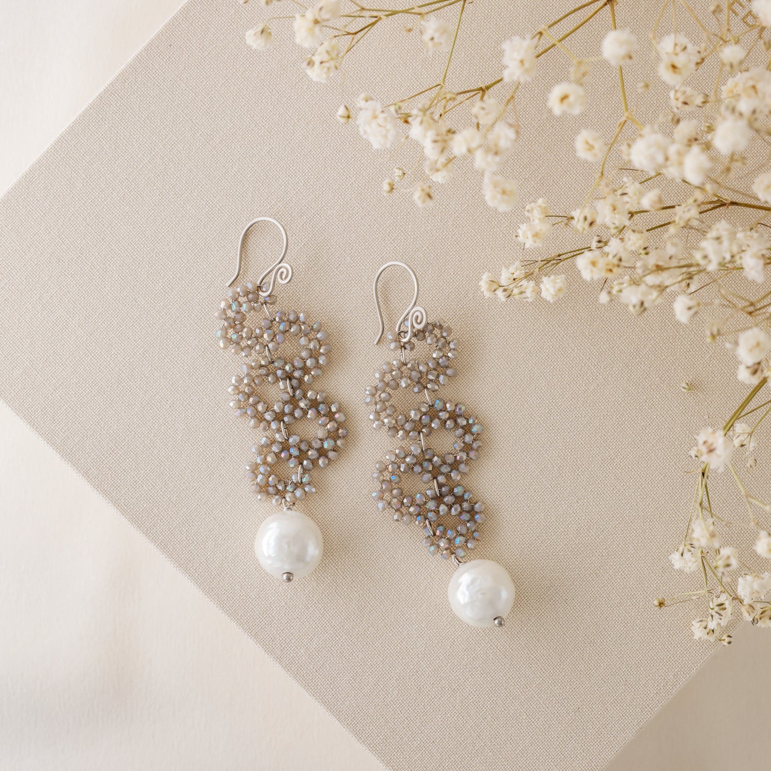 Long Dangle Sparkly Beaded Earrings with Pearl - Gold/Silver/Dove Gray
