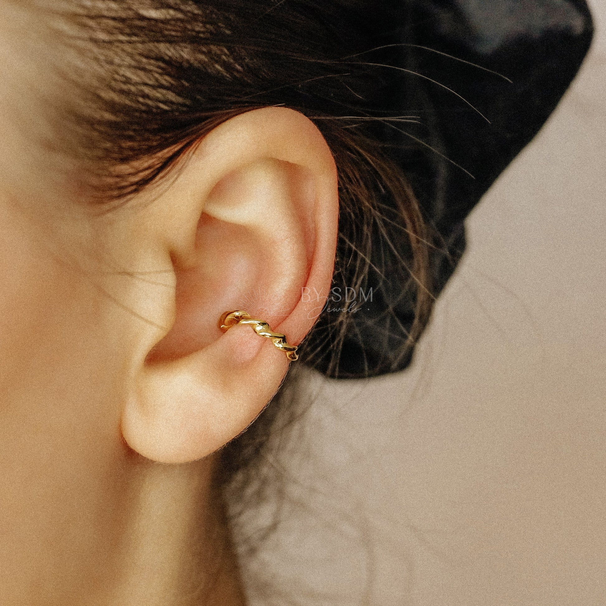 Twisted Ear Cuff • No Piercing is Needed • Silver • Gold • BYSDMJEWELS