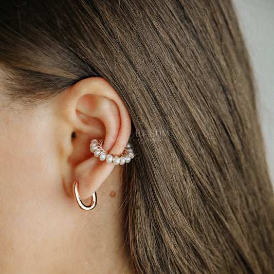 Pearl Ear Cuff • Gold Ear Wrap • Dainty Freshwater Pearl Ear Cuff • Tiny Pearl Ear Cuff • White Pearls Ear Cuff • BYSDMJEWELS