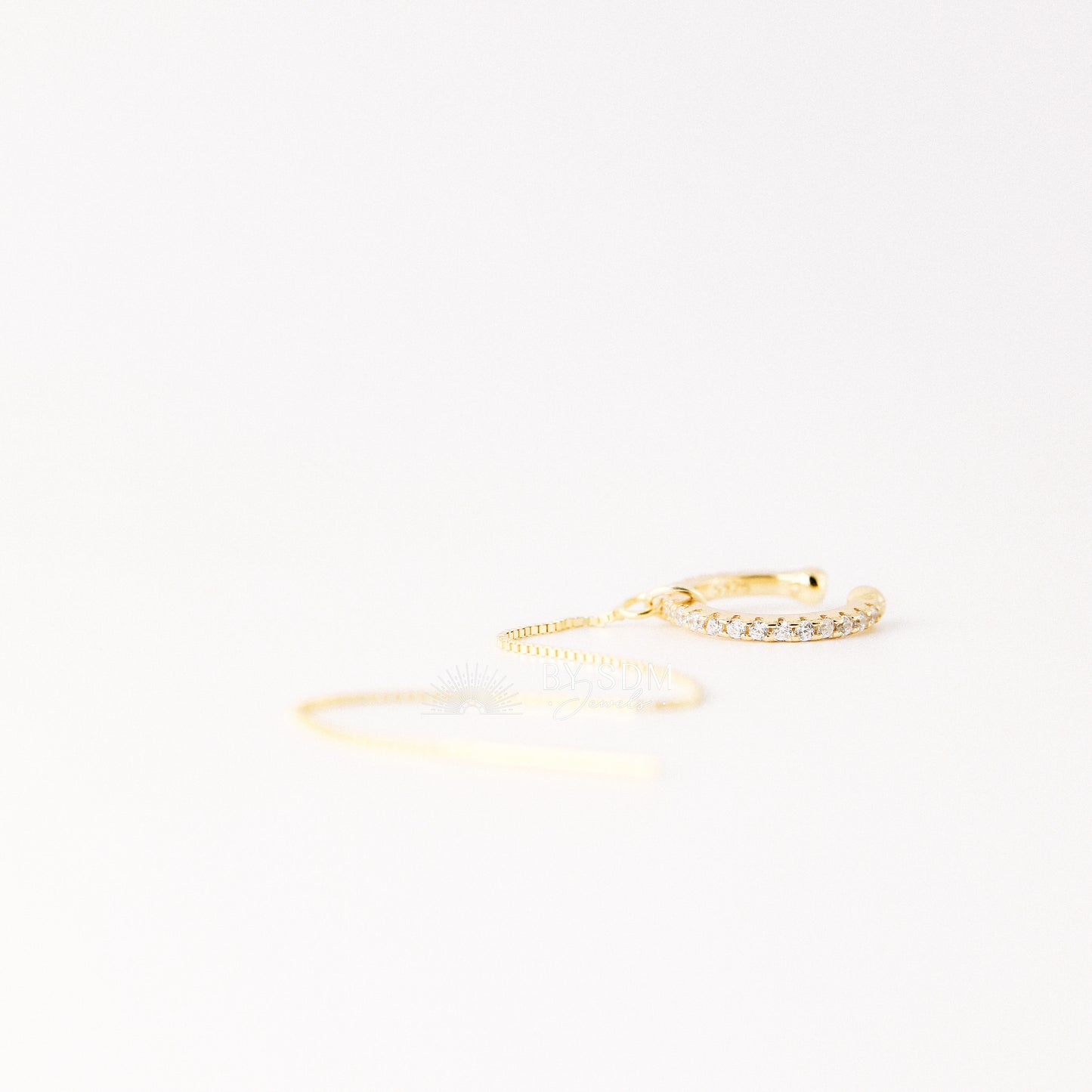 Ear cuff with chain • Dainty gold ear cuff • Huggie ear cuff • Minimalist gold ear cuff • Fake huggie earrings • Non pierce Tiny ear cuff