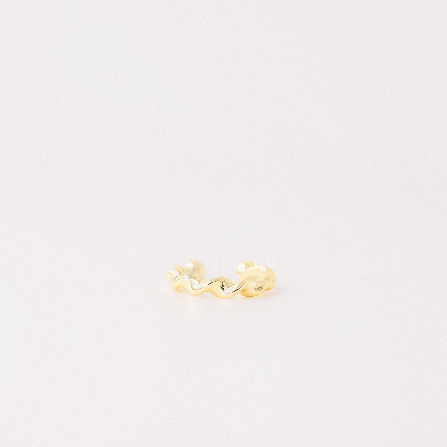Twisted Ear Cuff • No Piercing is Needed • Silver • Gold • BYSDMJEWELS