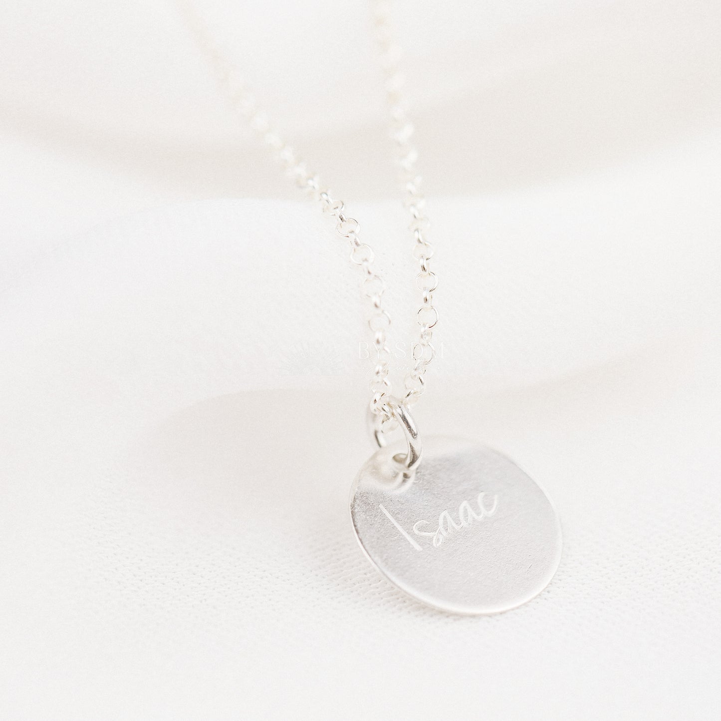 Personalized Necklace Disc Necklace Engraved Custom Name Coin Necklace Gift for Her Best Friends Gift Gift For Mom Disc Necklace Name Jewels