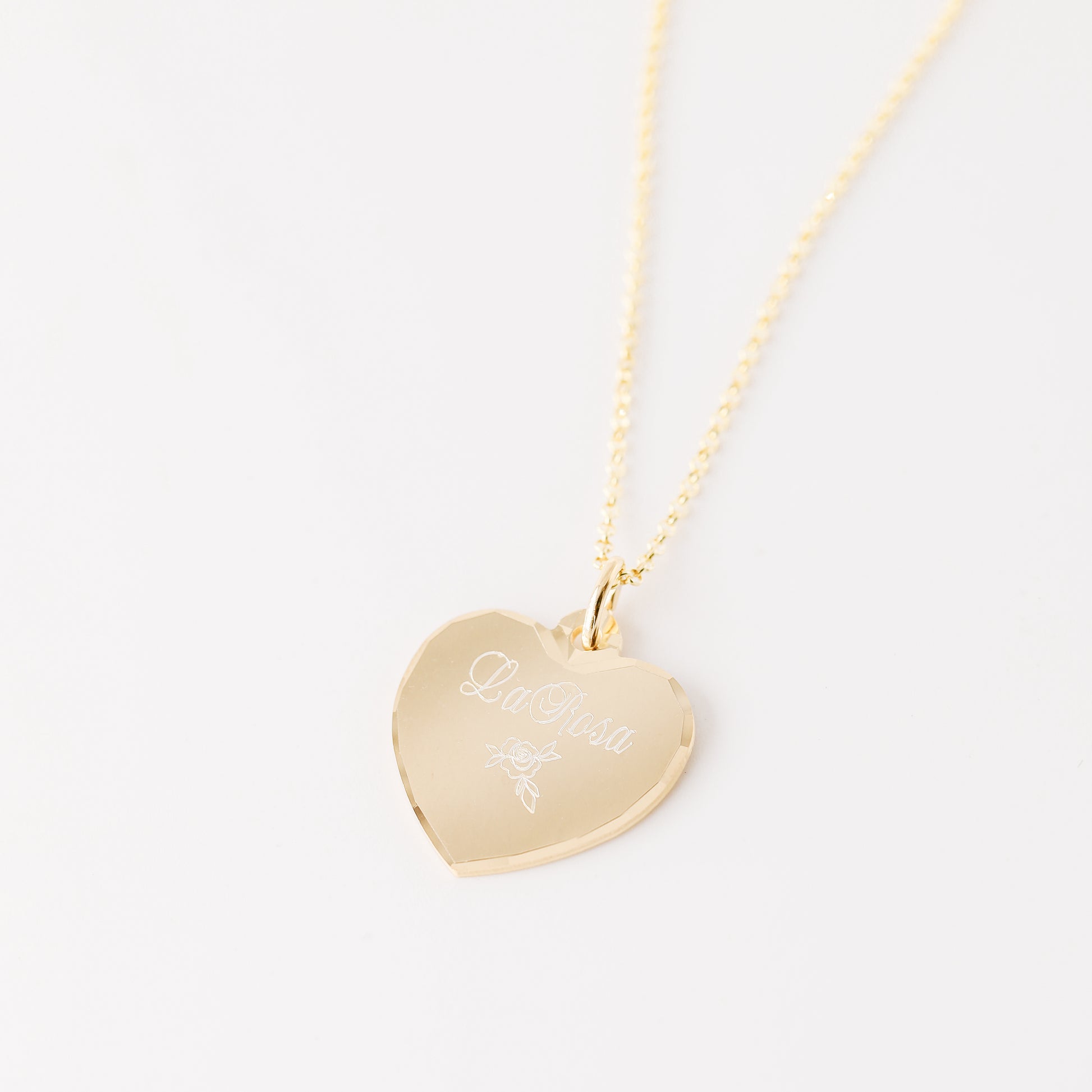 Custom Heart Name Necklace – Engraved Pendant in Sterling Silver, Gold or Rose Gold – Meaningful Gift for Mom, Wife, or Loved One