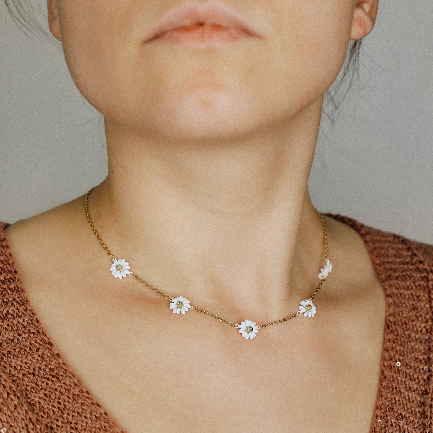 Daisy Station Necklace