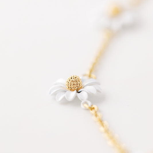 Daisy Station Necklace