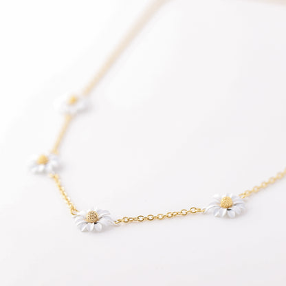 Daisy Station Necklace