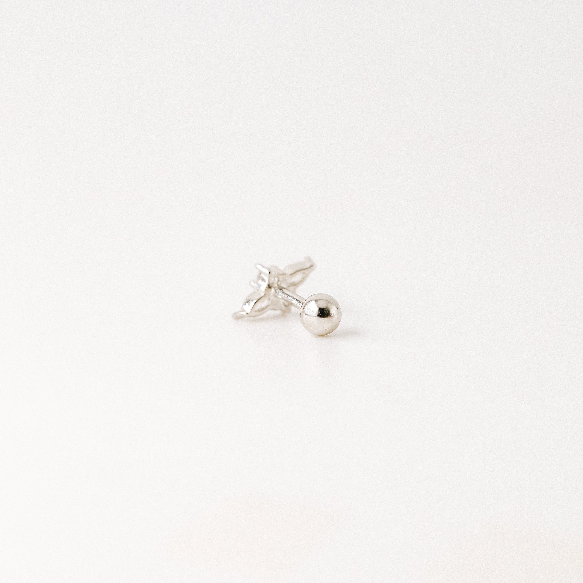 Dainty Gold Tiny Flower Earrings, Four Petals Flower Stud, Tiny Sparkly CZ Studs, Cartilage Earrings, Minimalist Earrings, Piercing Earrings