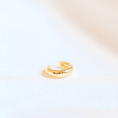 Gold Chunky Band Ear Cuff