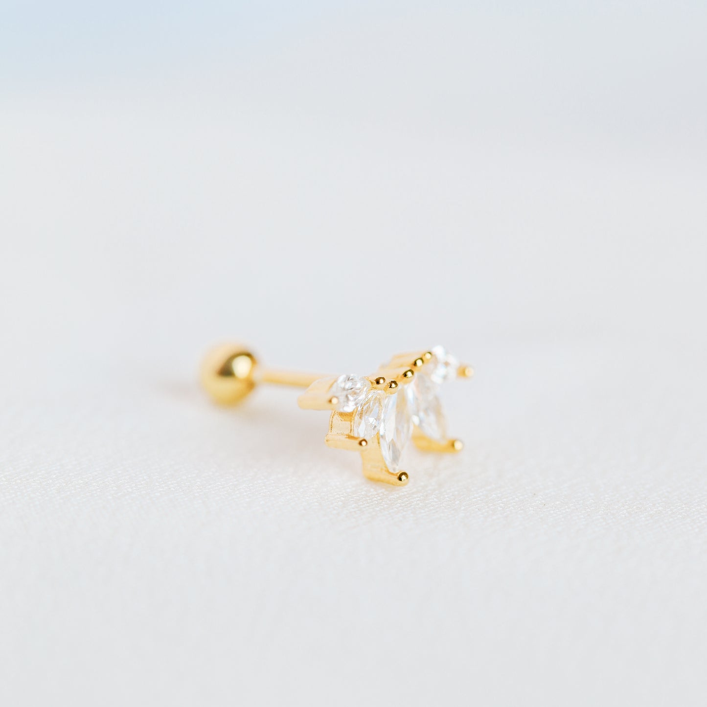 20G Helix Piercing, Auricle Piercing, CZ Crown, Tragus, Conch, Auricle Earrings, Lobe Piercing, Cartilage Piercing Cubics Zircona, Earring