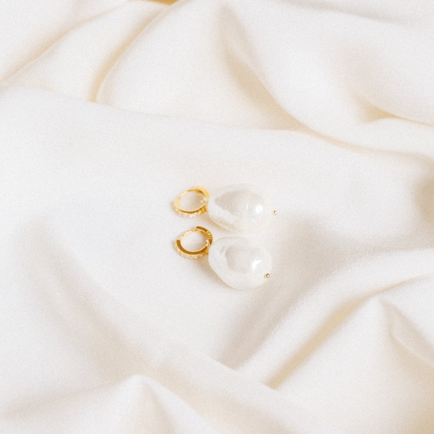 Pearl Hoop Earrings, Dangle Pearl Hoops, Gold Pearl Earrings, Bridesmaid Jewelry, Wedding Jewelry, Gift for Mom Hoop Earrings