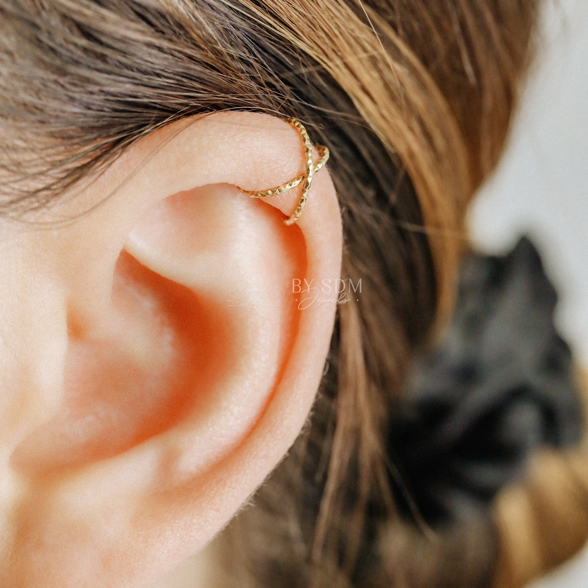  Gold Ear Cuff Earring Criss Cross Style for Orbital