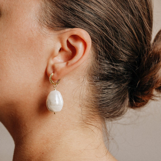 Pearl Hoop Earrings, Dangle Pearl Hoops, Gold Pearl Earrings, Bridesmaid Jewelry, Wedding Jewelry, Gift for Mom Hoop Earrings