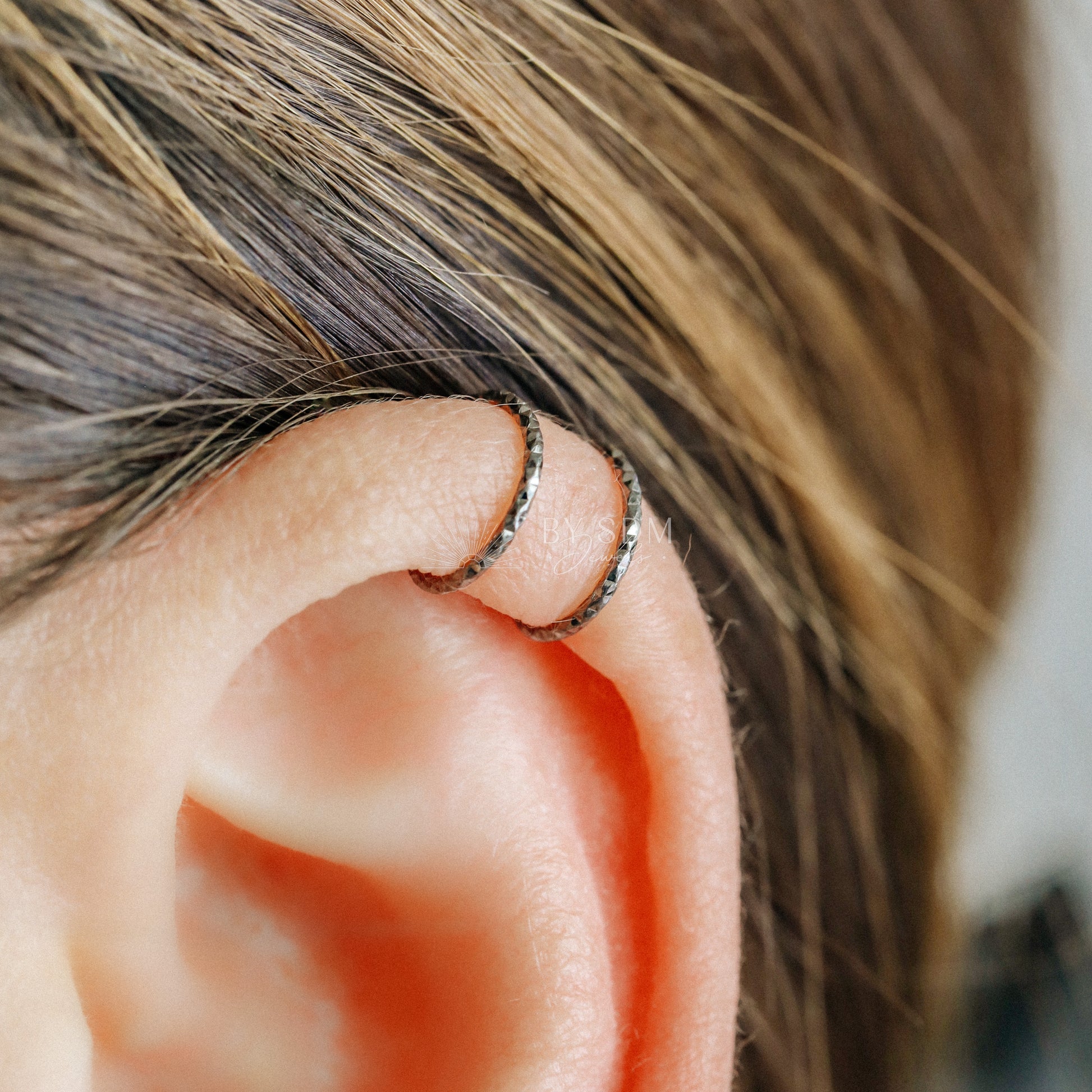 Criss Cross • Ear Cuff • Double Wire Ear Cuff • Helix Ear Cuff • Ear Cuffs • Helix earring • Minimalist Ear Cuff • BYSDMJEWELS