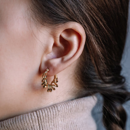 Twisted Hoop Earrings, Gold, Silver • Minimalist Earrings • Huggie Earrings • Birthday Gift • Perfect Gift for Her