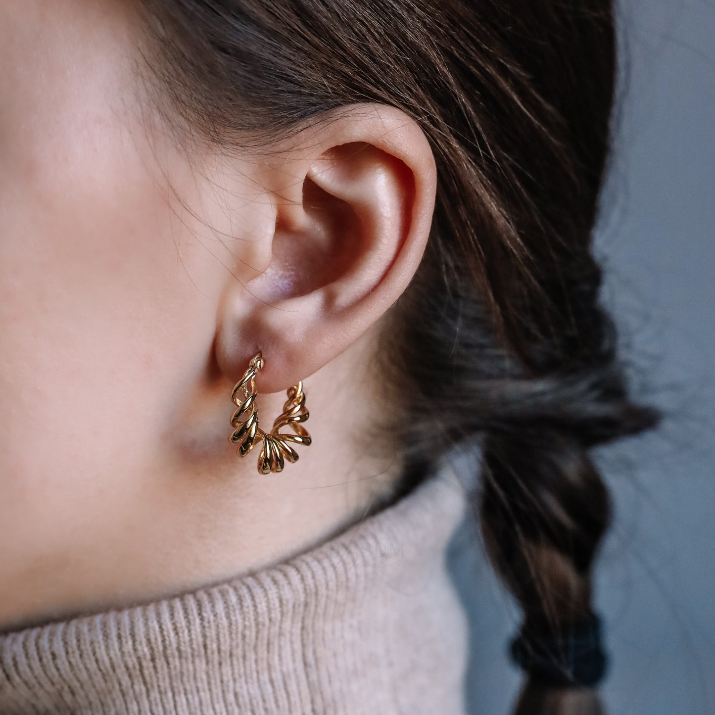 Twisted Hoop Earrings, Gold, Silver • Minimalist Earrings • Huggie Earrings • Birthday Gift • Perfect Gift for Her