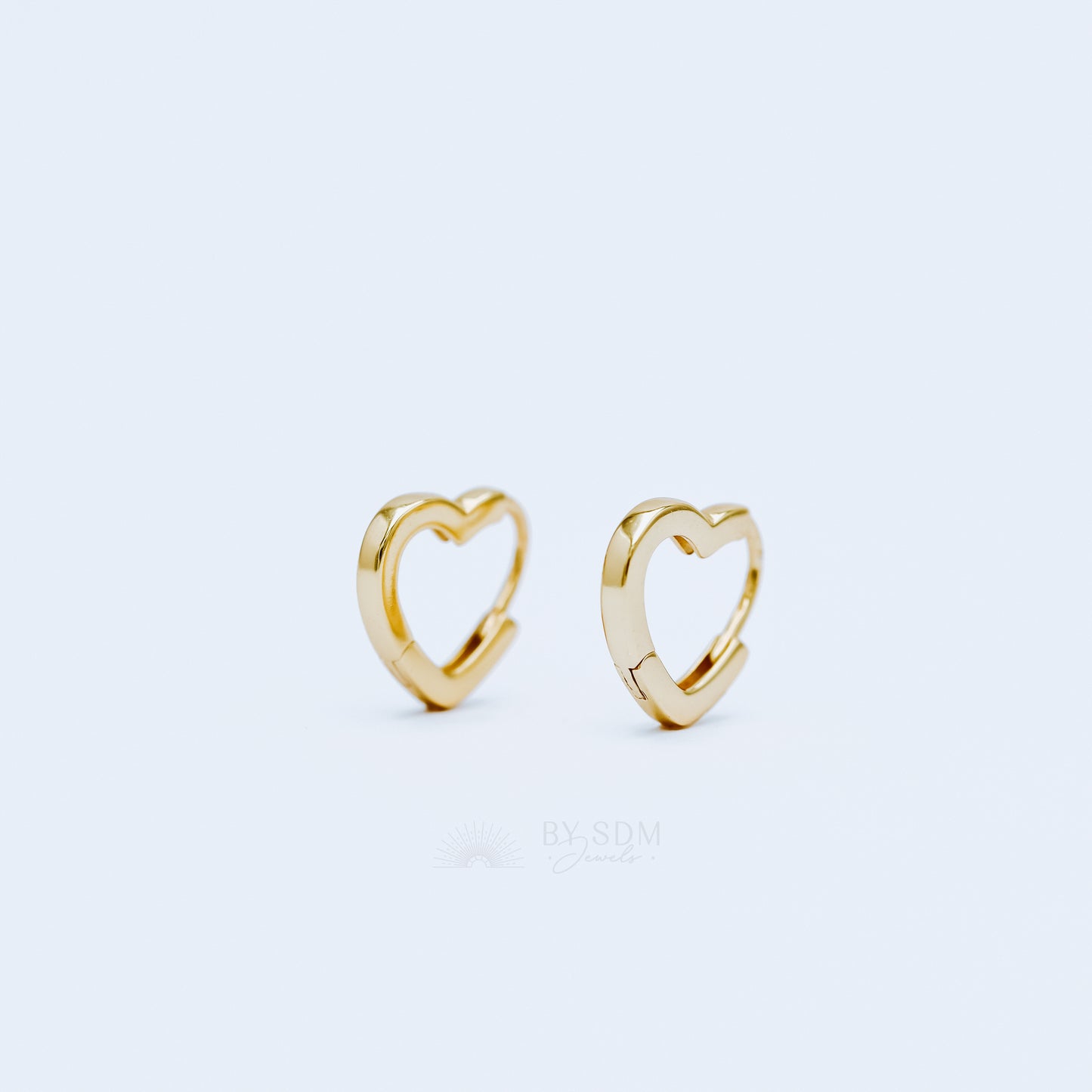 Heart Link Hoop Earrings • Huggies • Gold • Silver