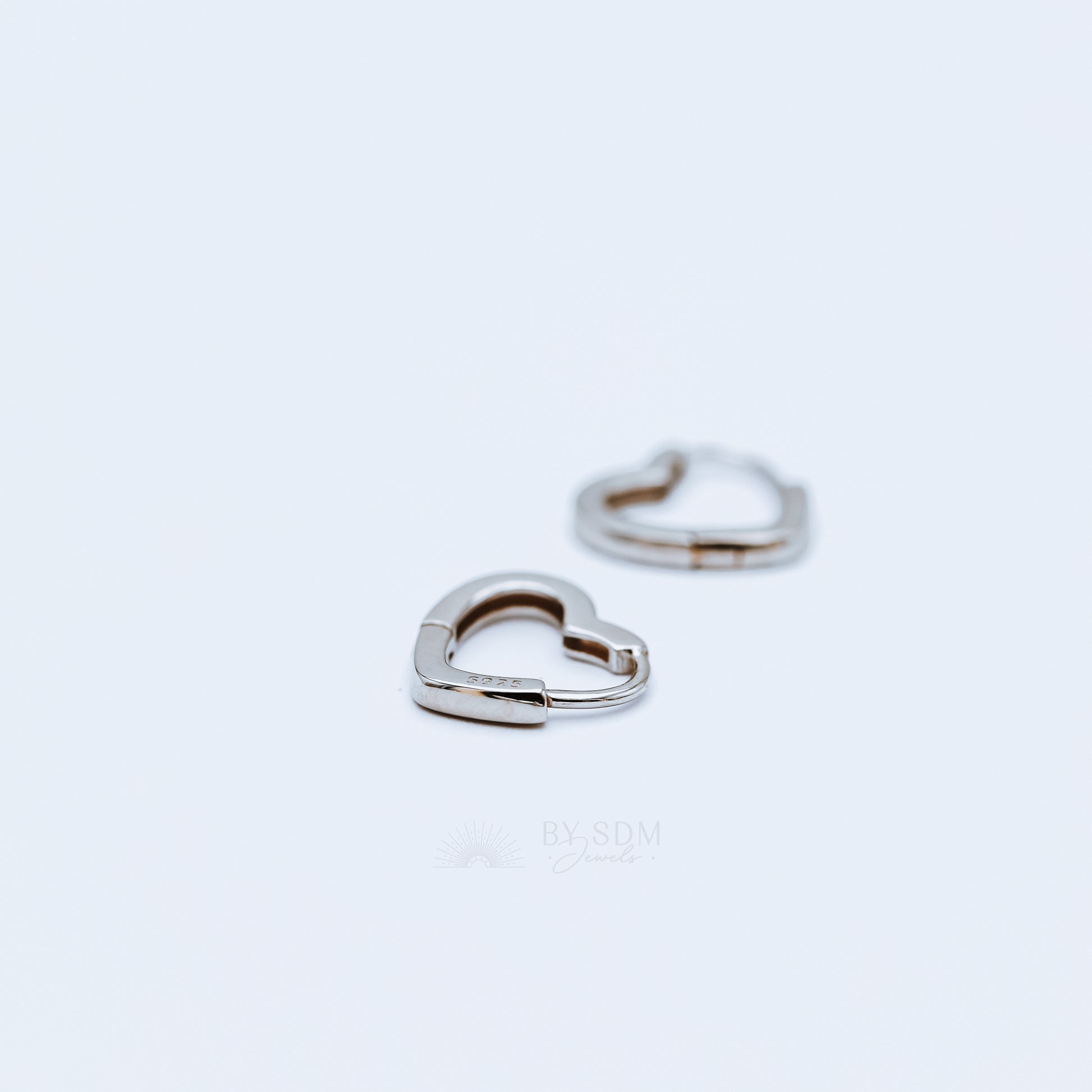 Heart Link Hoop Earrings • Huggies • Gold • Silver