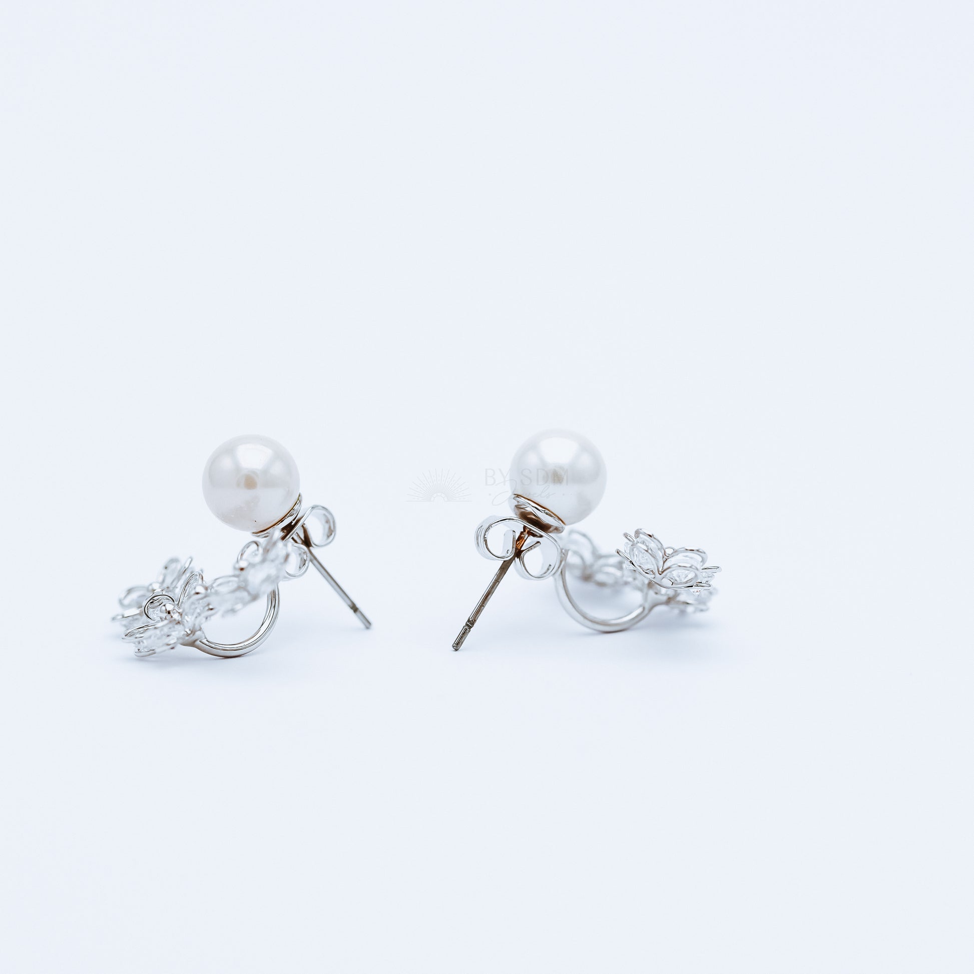Daisy Flower Ear Jacket Front & Back Earrings