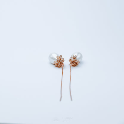 Pearl Ear Threader • Daisy Earrings • Rose Gold