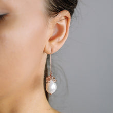 Load image into Gallery viewer, Annie Earrings
